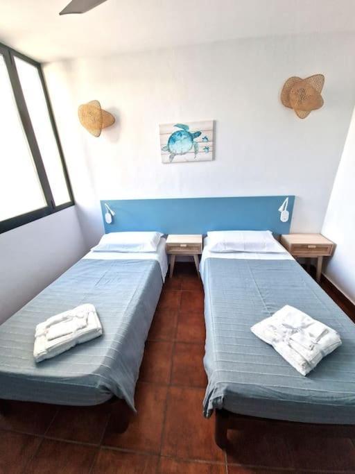 Casa Tortuga Con Piscina Com Apartment Cala' en Bosch Bagian luar foto