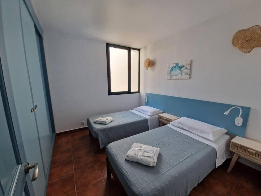 Casa Tortuga Con Piscina Com Apartment Cala' en Bosch Bagian luar foto